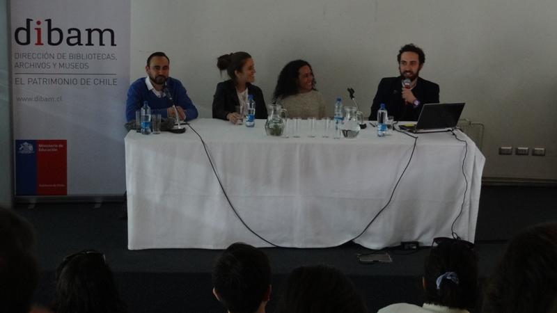 VI Encuentro Encargados Web Dibam Mesa redonda "Cómo planificamos nuestro trabajo en redes sociales"