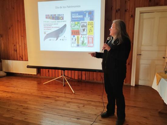 Gabriela Alt, encargada de Educación del Museo de Sitio Castillo de Niebla expone en torno al rol del museo como activador de destinos turísticos.