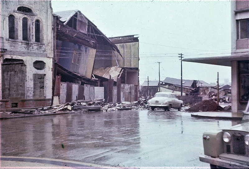 Vista entre edificio Prales y el Club de la Unión
