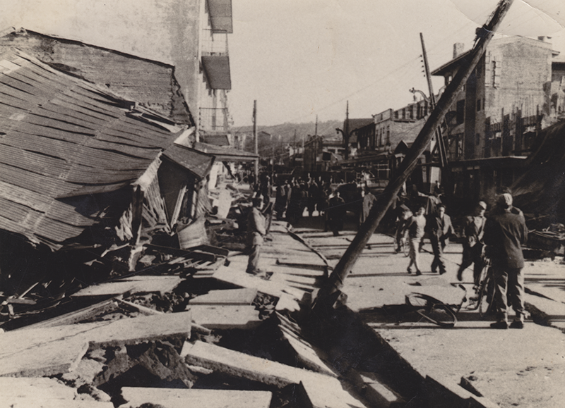 “La ciudad de Valdivia no vive, sólo subsiste”