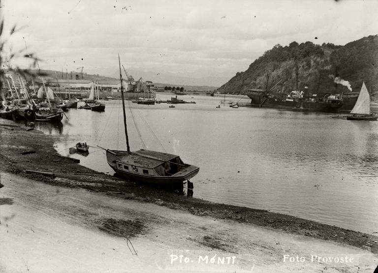 Paisaje de bordemar de Puerto Montt