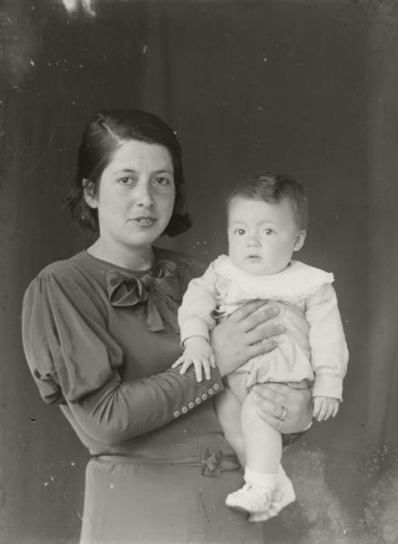 Retrato de Corina Muñoz y Gilberto II