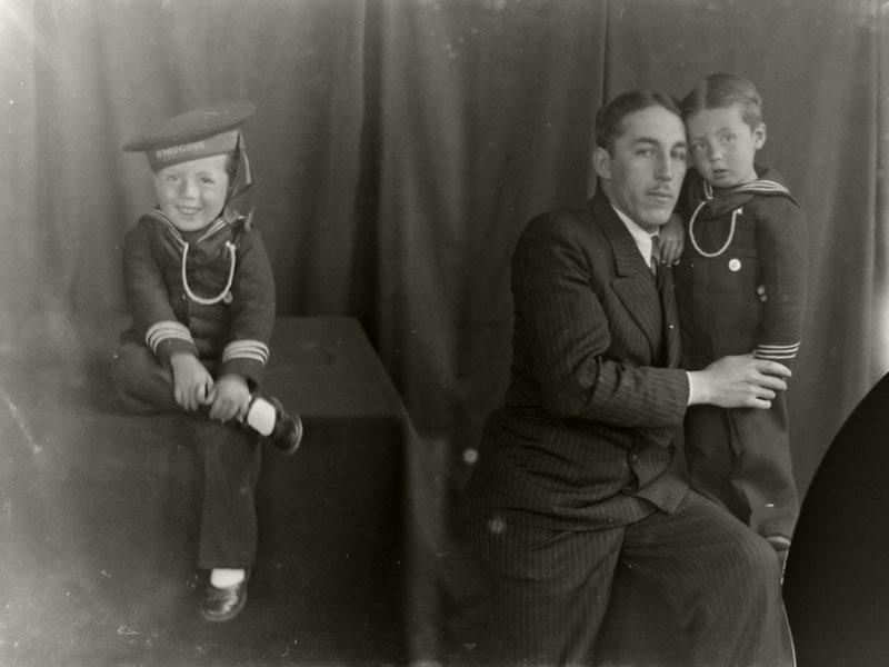 Retrato de Gilberto Provoste e hijo