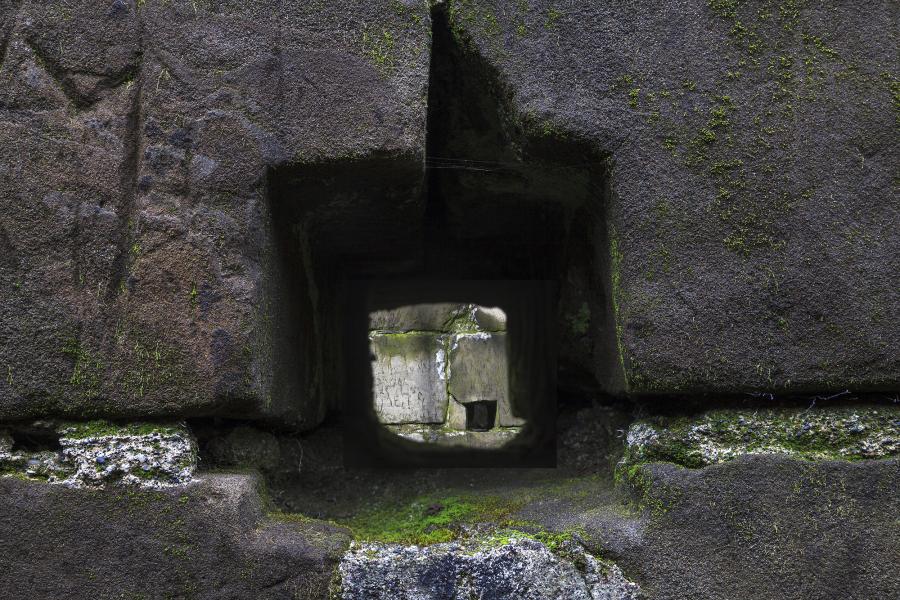 Muros huecos del polvorín